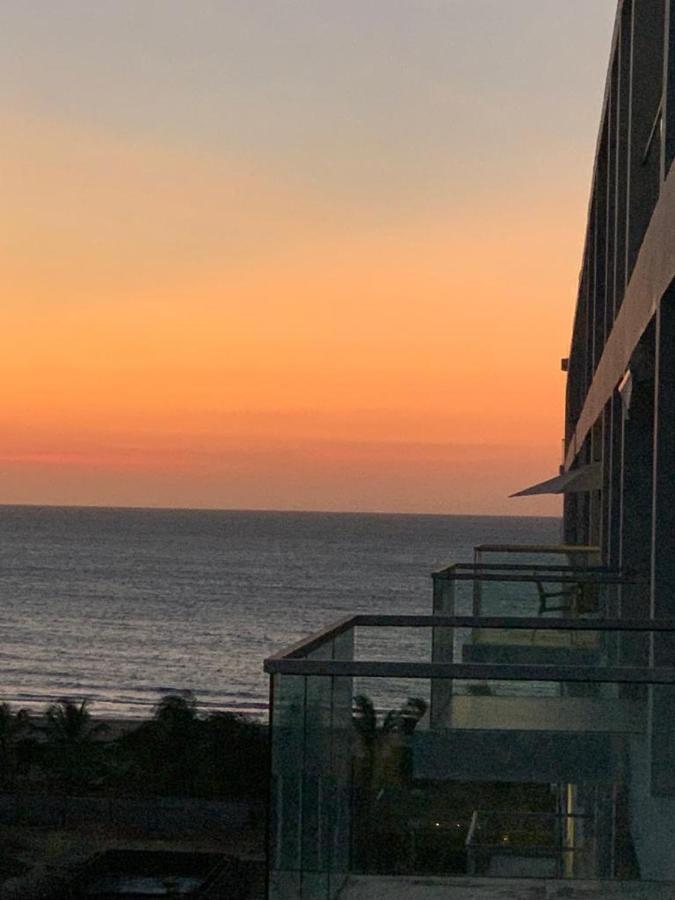 Cartagena Seaside Retreat: Beachfront Comfort Near Historic Center Exterior photo